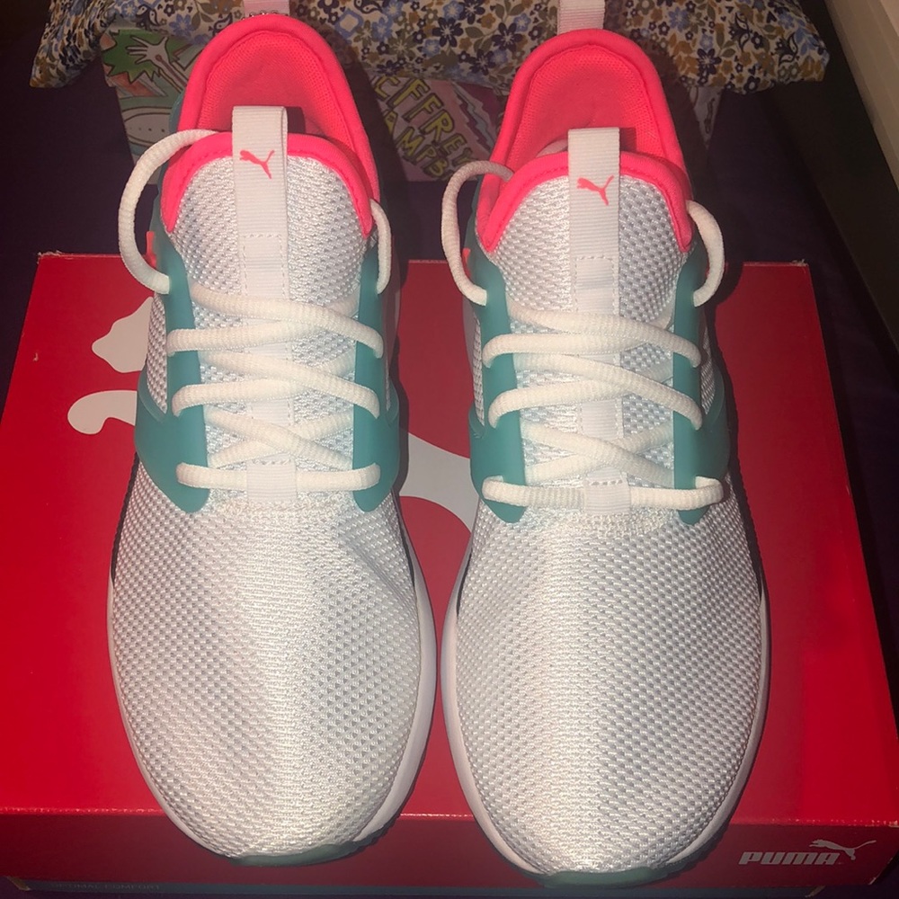 NBW, new running shoes.